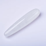 Laden Sie das Bild in den Galerie-Viewer, Large white transparent crystal dildo