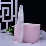 Charger l&#39;image dans la galerie, White crystal dildo