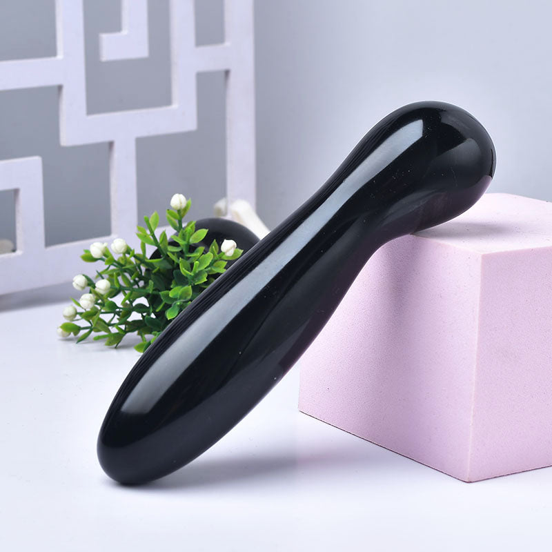 Obsidian Medium Thin Dildo